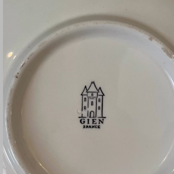 Set of 5 Gien white and green daisy plates - Picture 2 of 4